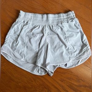Lululemon Hotty Hot High-Rise Lined Shorts | 4” | Size 8